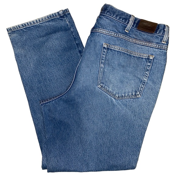 LL Bean Jeans Mens 42x34 Big Blue Denim Classic Fit Medium Wash Cotton Gorpcore - Picture 2 of 14